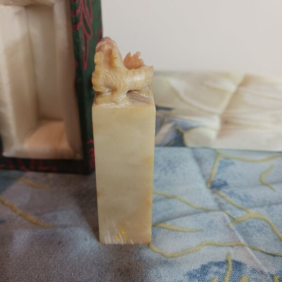 Vintage Natural Stone Asian Dragon Stamp - Picture 5 of 12